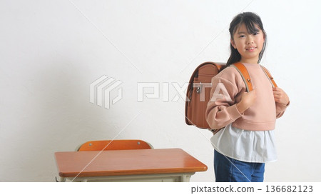 小學生照片 136682123