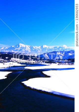 Echigo Miyama / Shinano River winter scenery Echigo Miyama / Shinano River winter scenery 136682933