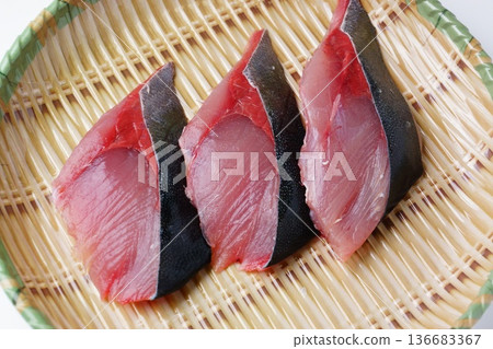 Fresh yellowtail fillet 136683367