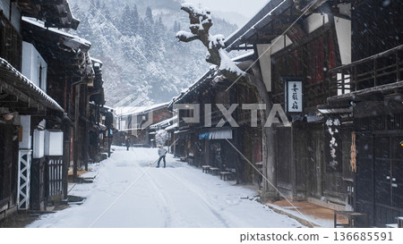 Tsumago-juku (winter) 136685591