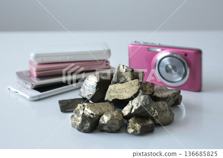 電腦和手機等電子設備所含的稀有金屬 136685825