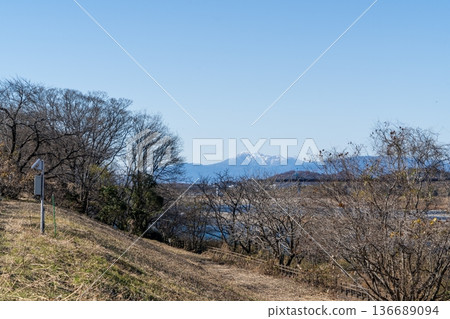 從犬山公園沿著木曾川眺望的景色 136689094