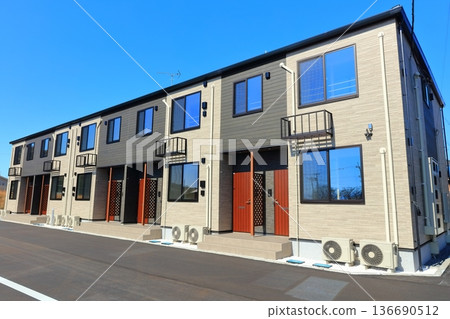 Image of rental apartments and housing complexes 136690512