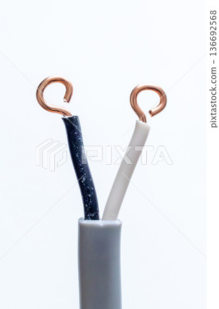 Second-class electrician skill test practice: S-shaped bending Second-class electrician skill test practice: S-shaped bending 136692568