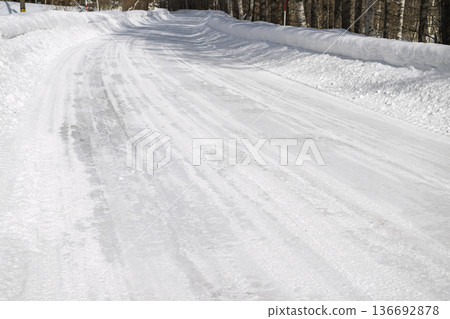 The winter trail of Hokkaido The winter trail of Hokkaido 136692878