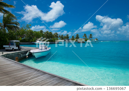 Blue sea and blue sky. Beach and sea. 136695067