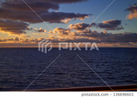 珊瑚海 珊瑚海 136696601