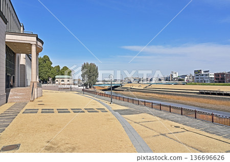 Walking around Koshigaya: Kawarasone Reservoir, Motoarakawa River, Kawarasone, Koshigaya City 136696626