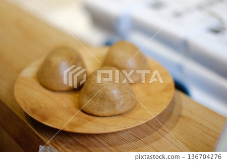 Hot spring bun 136704276