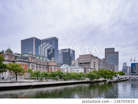 中之島公會堂與現代建築 136705659