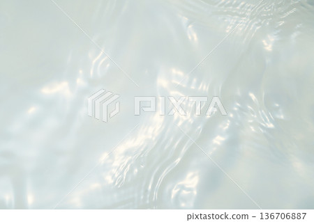 水、水面、漣漪、波光粼粼、紋理、背景 136706887