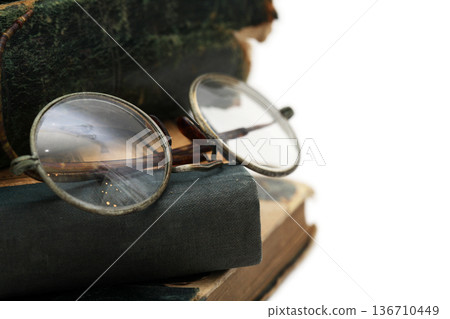 Vintage Still Life Vintage Still Life 136710449