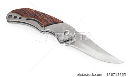sharp pocket knife close-up sharp pocket knife close-up 136713365
