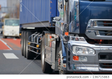 Trailer truck Trailer truck 136715863