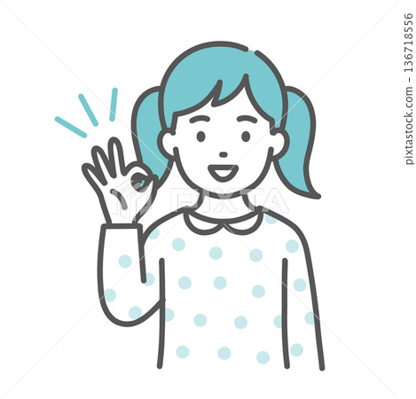 圖：一個女孩（兒童）做出「OK」手勢（微笑，上半身） 136718556