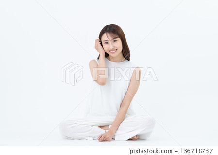 年輕女性的身體護理 136718737