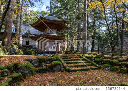 Eiheiji Bridge Tower 136720344