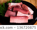 什錦鮪魚排 136720875