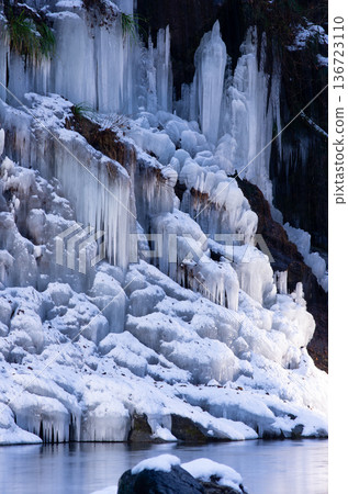 Ice pillar of thirty hammer (Mikazuki no Oclasa) 136723110