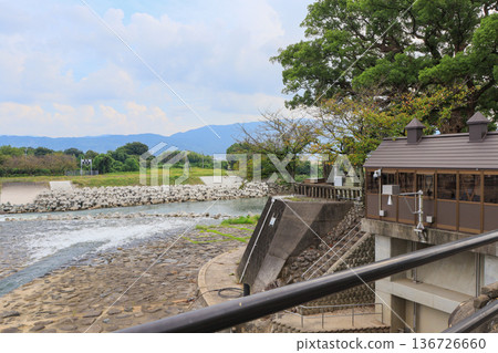 Yamada Weir and Suijin Shrine in Mukai of Esu Hachiman Shrine in Asakura City, Fukuoka Prefecture Yamada Weir and Suijin Shrine in Mukai of Esu Hachiman Shrine in Asakura City, Fukuoka Prefecture 136726660
