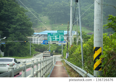Baekma Riverside Bicycle Path  136726876