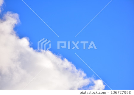 藍天和雲彩 藍天和雲彩 136727998
