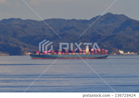 Mitsui O.S.K. Lines Uraga Channel MOL CREATION Container Ship Mitsui O.S.K. Lines Uraga Channel MOL CREATION Container Ship 136728424