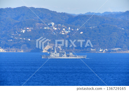 日本海上自衛隊浦賀水道千代田ASR-404潛水艇救援船 日本海上自衛隊浦賀水道千代田ASR-404潛水艇救援船 136729165