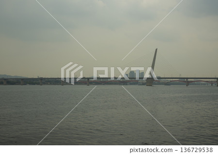 Han River bike path 136729538