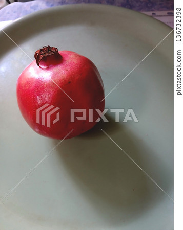 Single, Ripe, Red Pomegranate Fruit Single, Ripe, Red Pomegranate Fruit 136732398