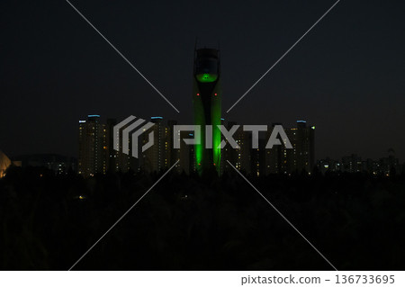 Han River bike path 136733695