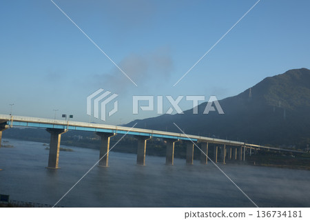 Han River bike path Han River bike path 136734181