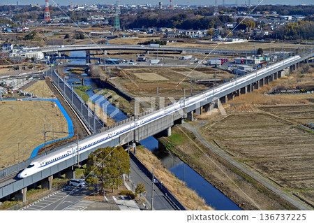 東海道新幹線、新橫濱-小田原、JR 東海、N700A 系列、G25 編組(東京)、Nozomi、Hikari、Kodama 東海道新幹線、新橫濱-小田原、JR 東海、N700A 系列、G25 編組(東京)、Nozomi、Hikari、Kodama 136737225