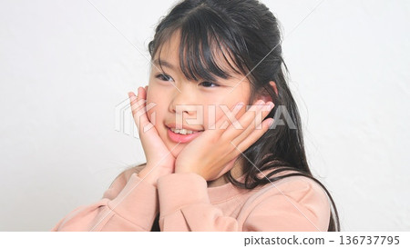 小學生照片 136737795