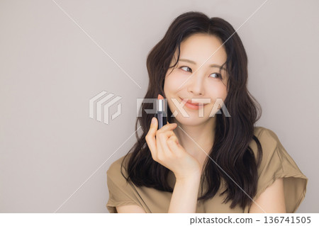 一個轉身的女人 136741505