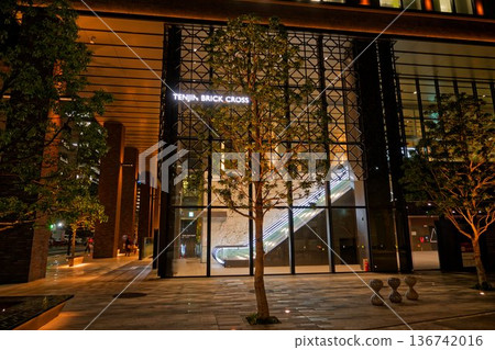 福岡市及建築 - 天神磚十字 136742016