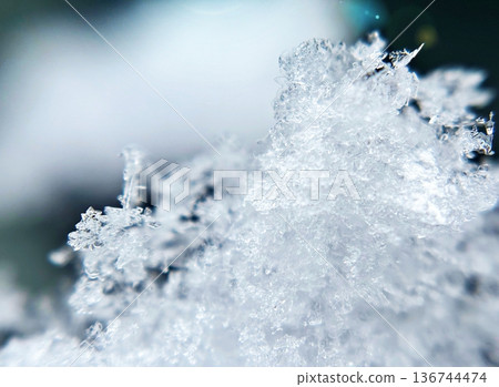 Up of snow Up of snow 136744474