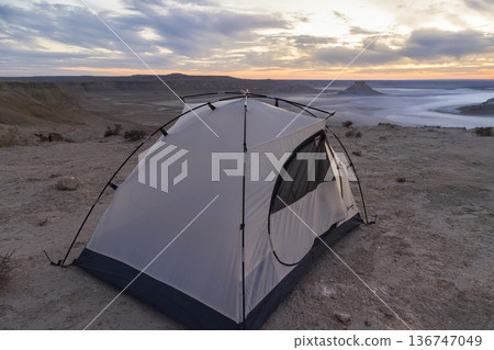 Tents pitched in the wilderness of the Ustyurt Plateau, Kazakhstan / Mangystau, Kazakhstan 136747049