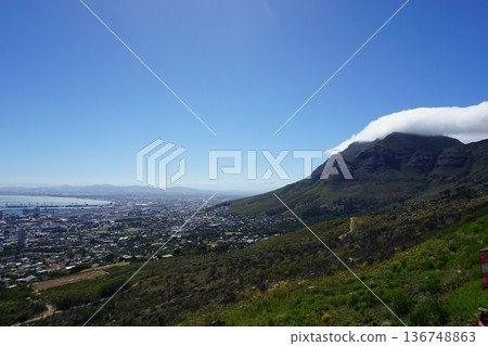 Cape Town's Table Mountain Cape Town's Table Mountain 136748863