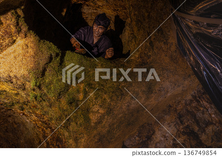 [Niigata Prefecture_Sado Gold Mine] Edo Gold Mine Picture Scroll Course - Sodayu Pit 136749854