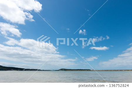 Okinawa's calm sea and blue sky Okinawa's calm sea and blue sky 136752824