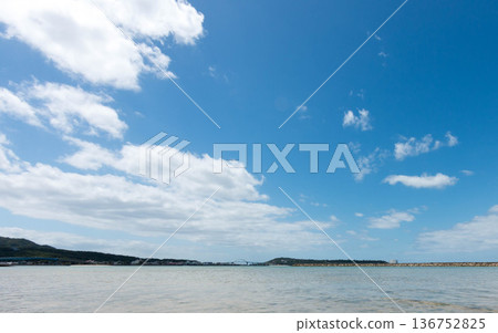 Okinawa's calm sea and blue sky Okinawa's calm sea and blue sky 136752825