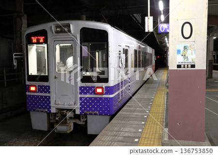 北越高速北北線HK100系列(原活動規格車輛) 北越高速北北線HK100系列(原活動規格車輛) 136753850