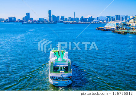 Japan's Yokohama cityscape: rare and new sights. Views of Marine Rouge, Mt. Fuji, Minato Mirai, K Arena, and more. 136756812