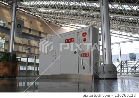 Osaka Station's firefighting equipment supports urban safety 136766128