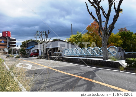 Tamon Bridge and surrounding townscape in Kuwana City, Mie Prefecture Tamon Bridge and surrounding townscape in Kuwana City, Mie Prefecture 136768201