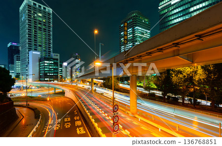 東京/赤坂見附十字路口 136768851