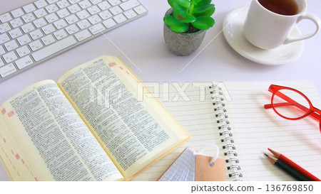 Education image, exam takers, exam study Education image, exam takers, exam study 136769850