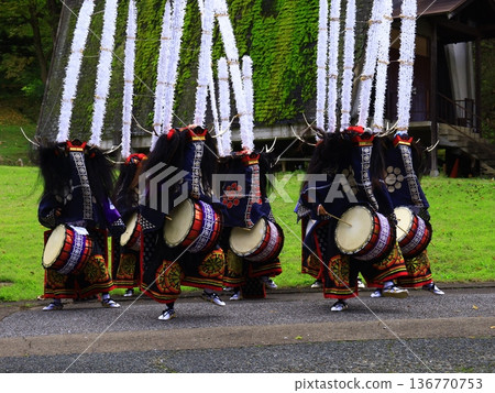 Performing Kagura at the Kagura Country Festival Performing Kagura at the Kagura Country Festival 136770753