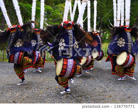 在神樂國度音樂節表演神樂 136770771